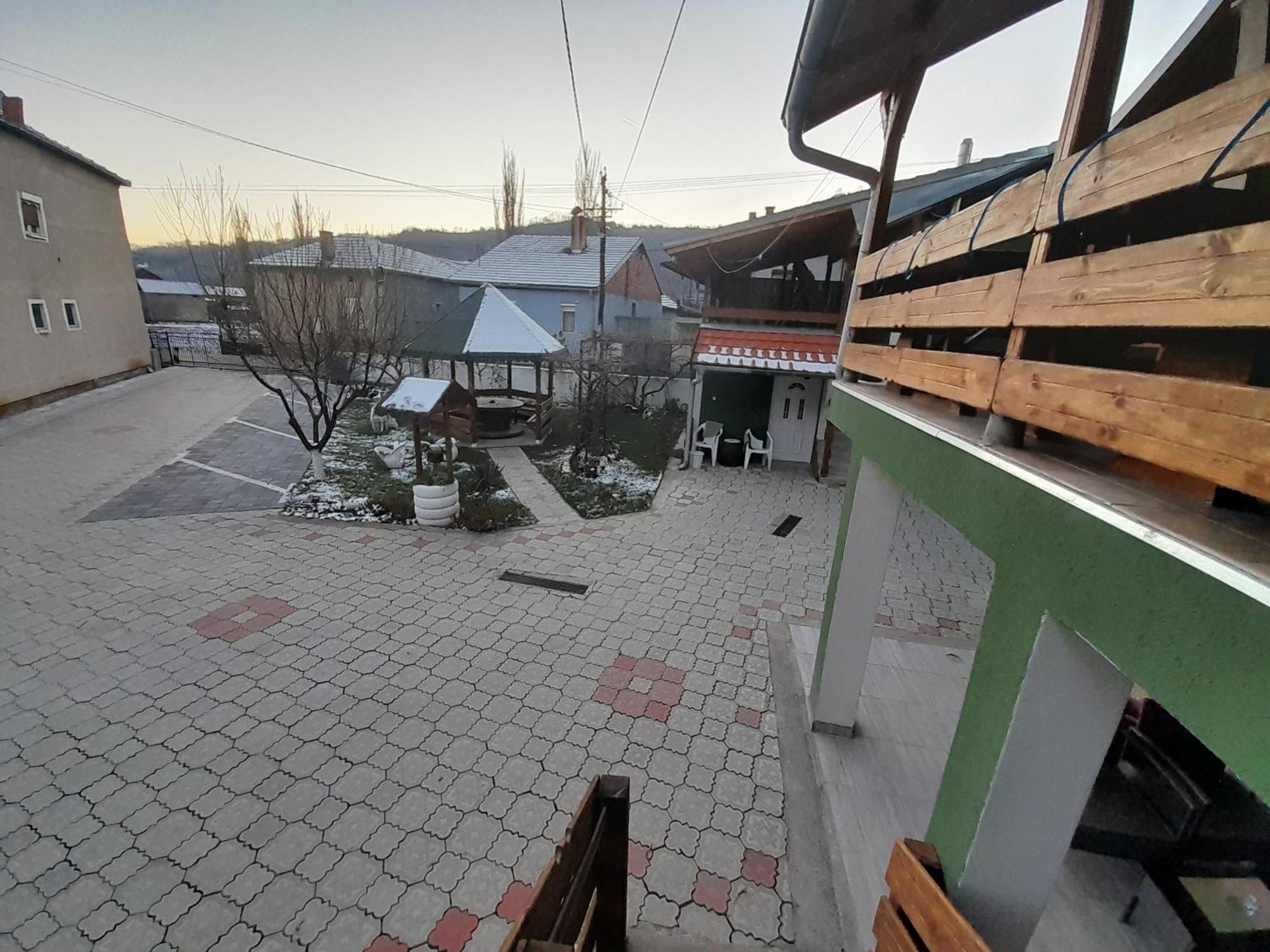 Guest House Vila Banjica Pirot Eksteriør billede