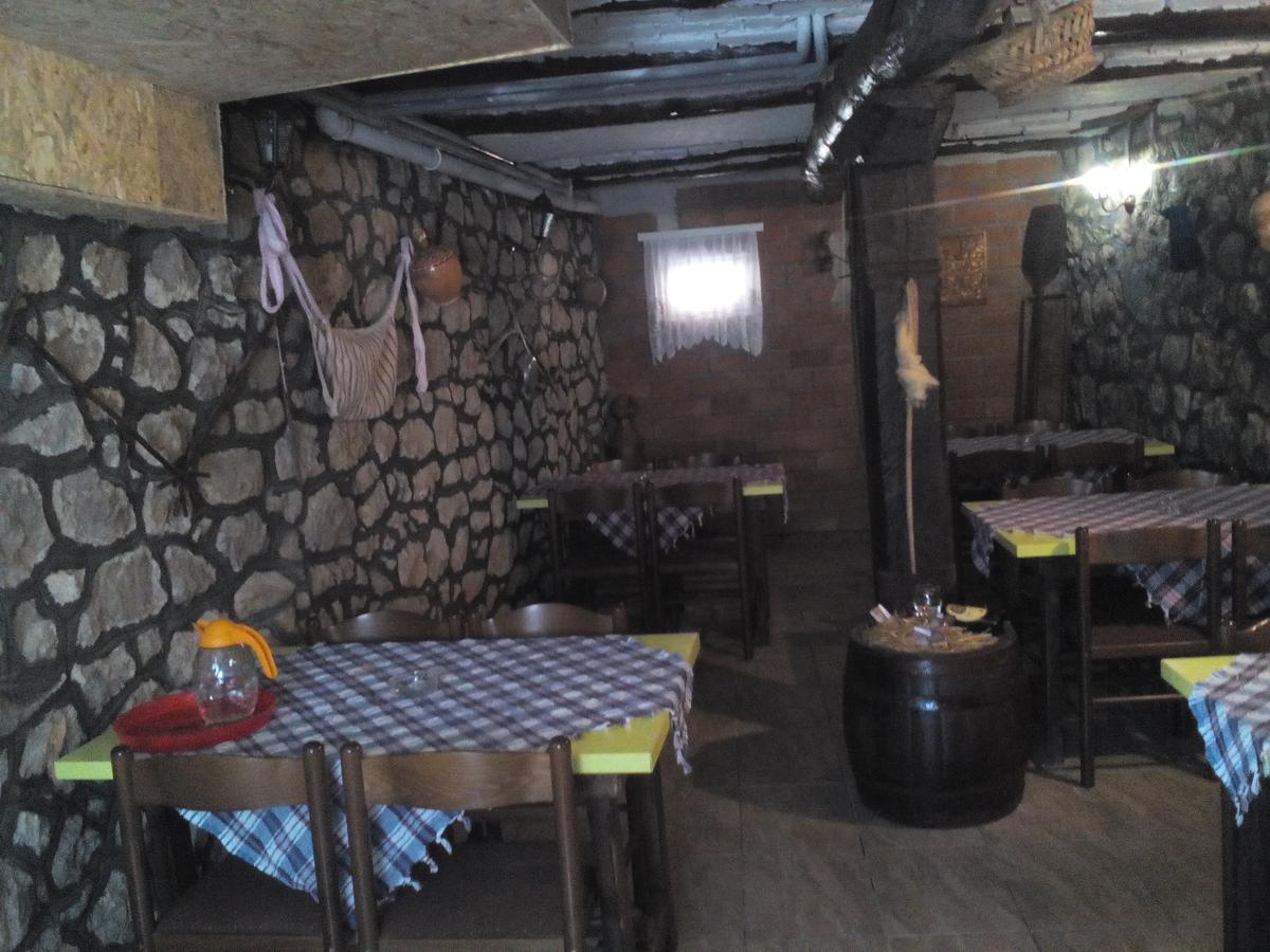 Guest House Vila Banjica Pirot Eksteriør billede
