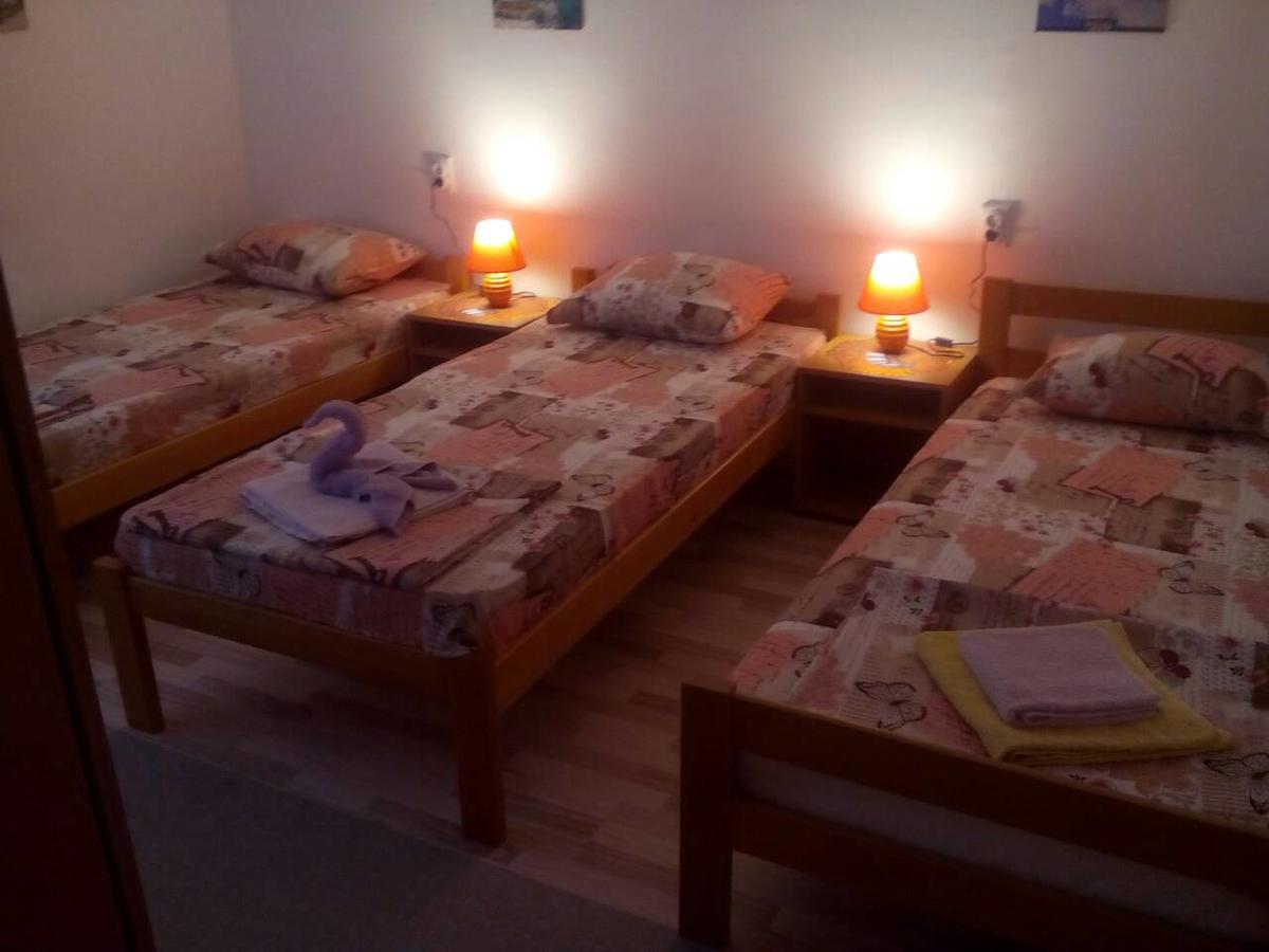 Guest House Vila Banjica Pirot Eksteriør billede