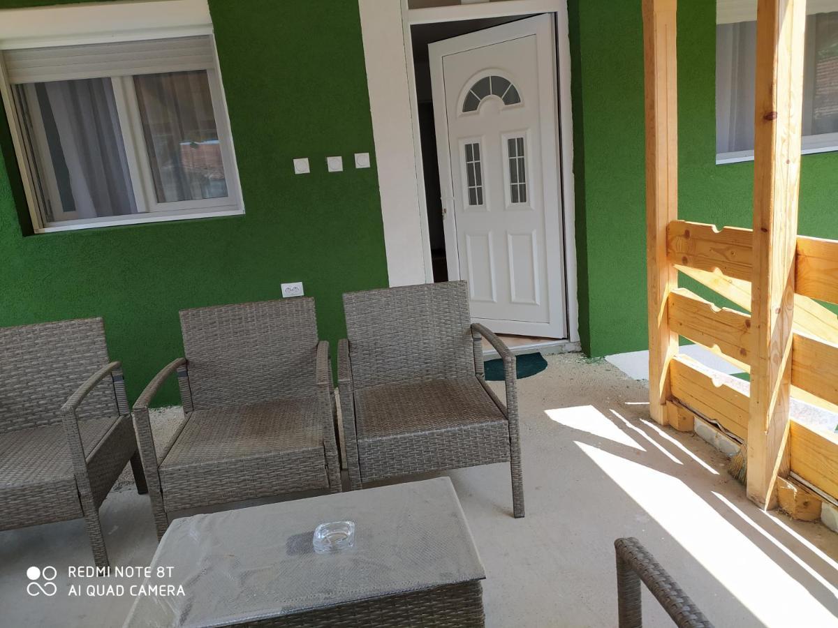 Guest House Vila Banjica Pirot Eksteriør billede